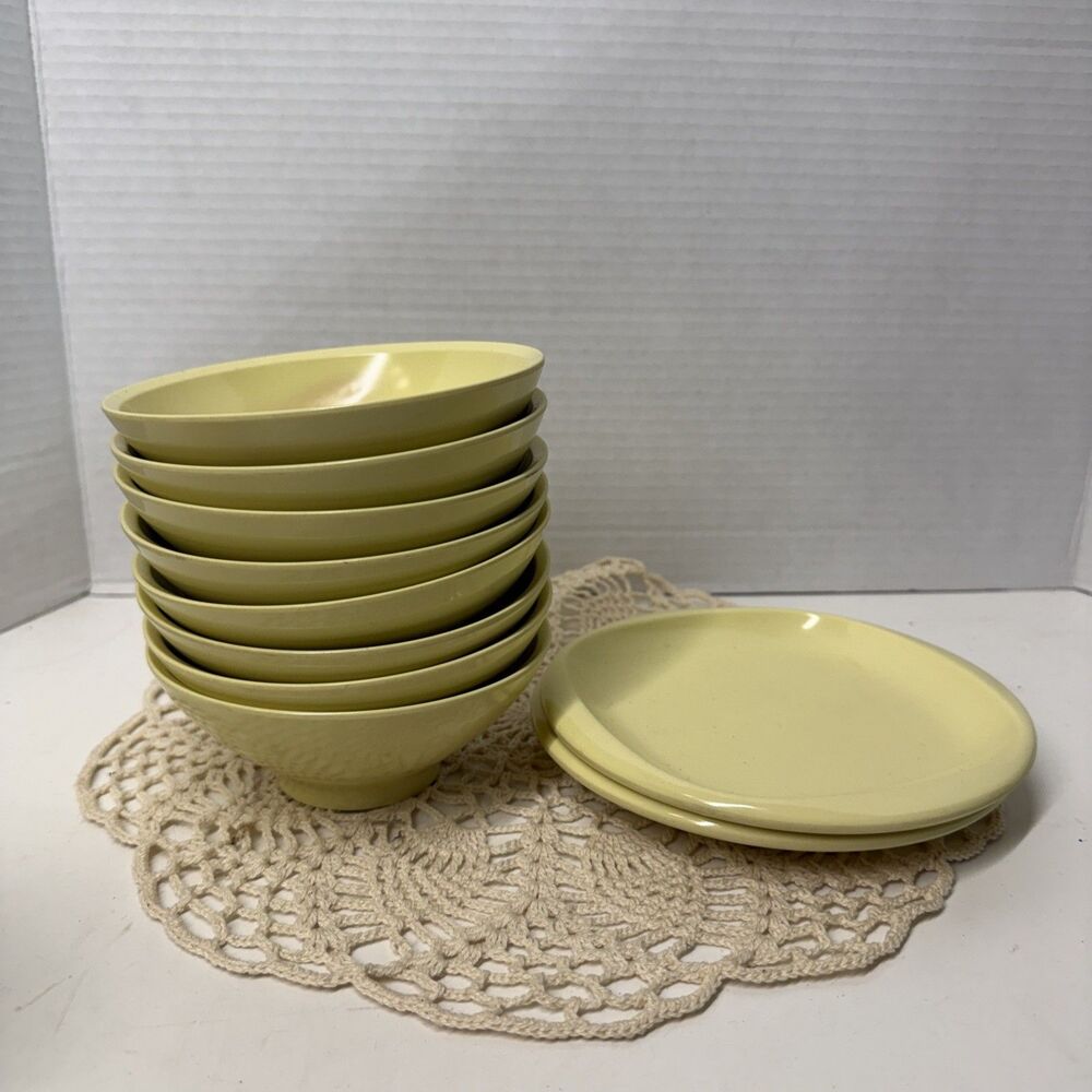 Vintage Boontonware Yellow Melmac 5” Bowls & 6.5” Plates MCM 3303 1105
